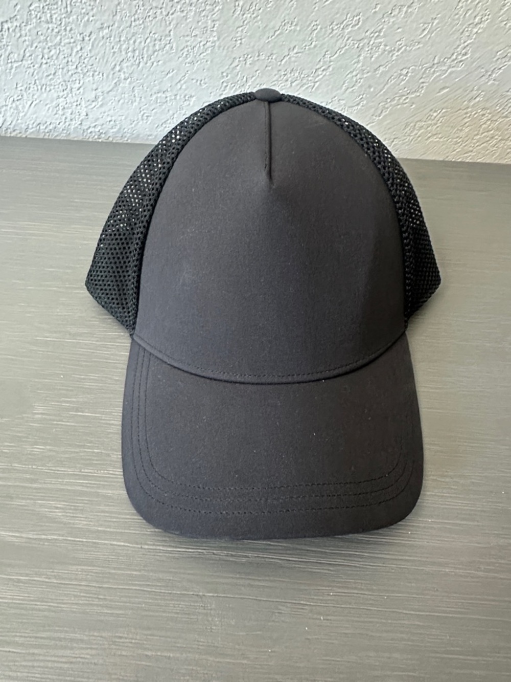 lululemon athletica Black Mesh Back Trucker Hat